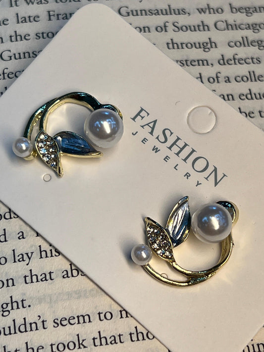 earing 1